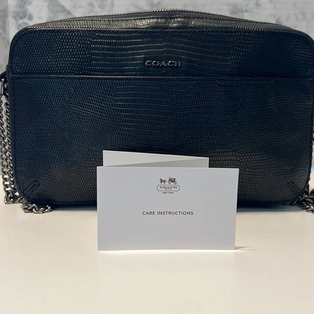 VTG 2013 Coach Poppy Flight Bag in Black‎ Python Embossed Leather Verifi…
